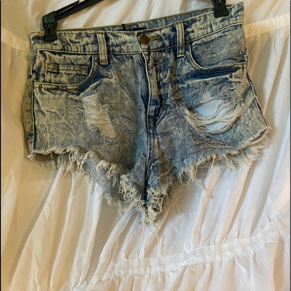 Acid wash short shorts